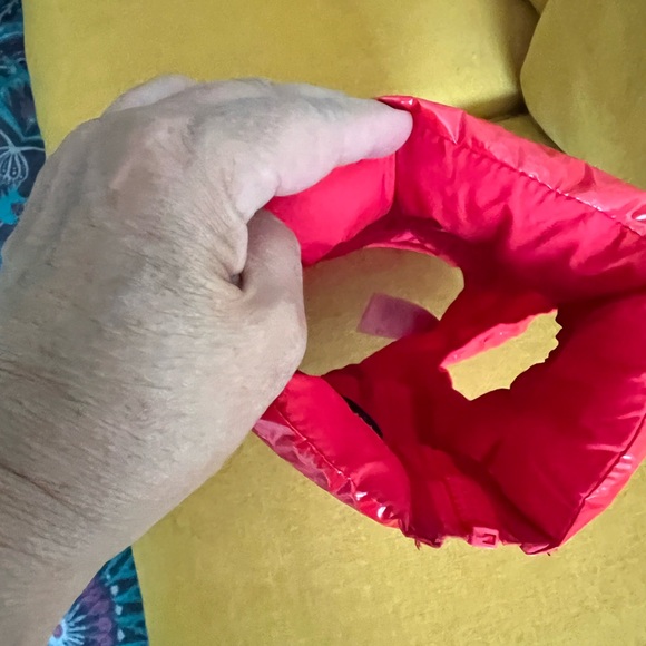 IM NYC dog jacket, red puffy jacket it’s zipper. Small dog. Fully sanitized - Picture 4 of 8